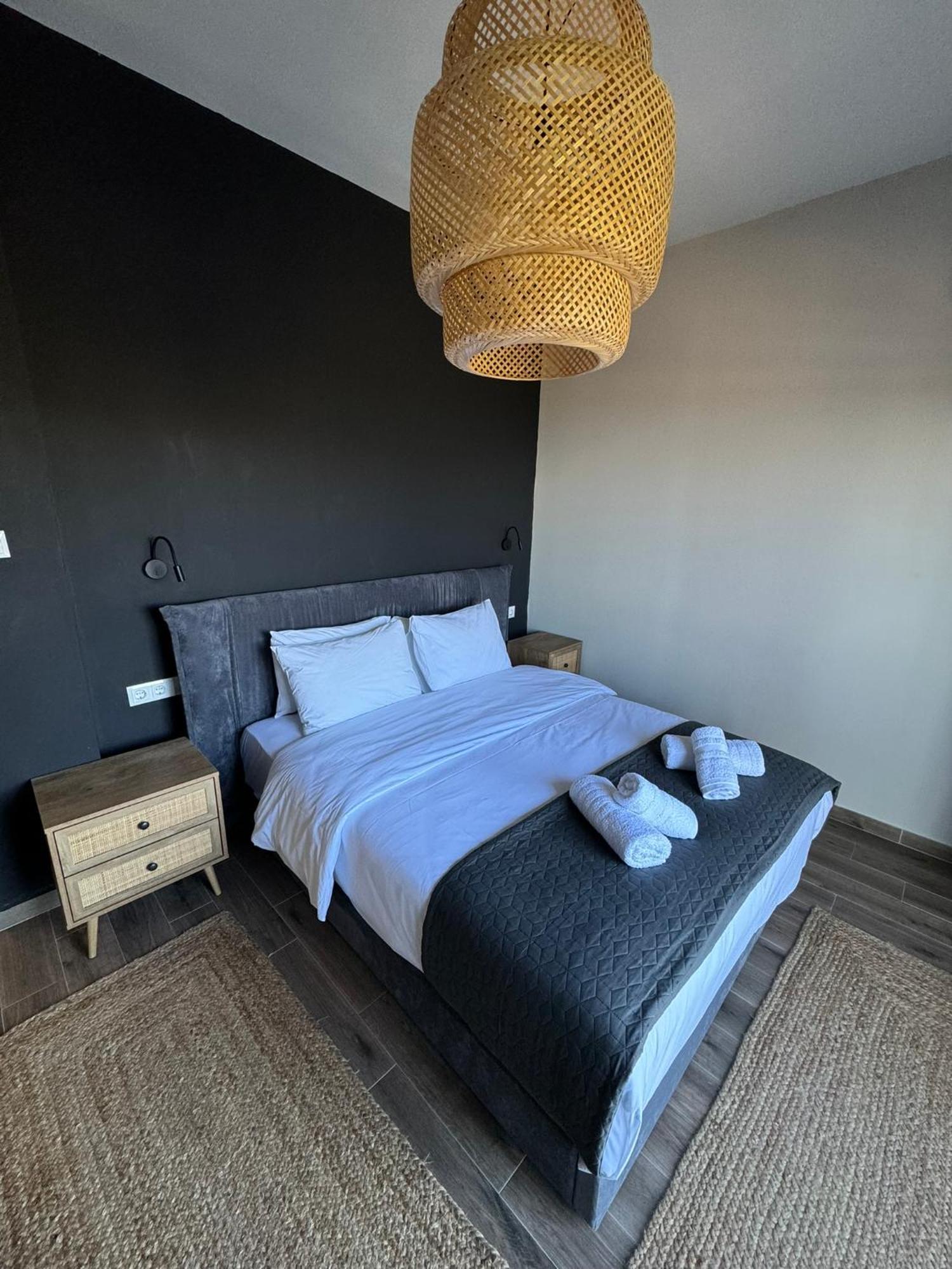 Artemis Apartments 季亚科普通 外观 照片